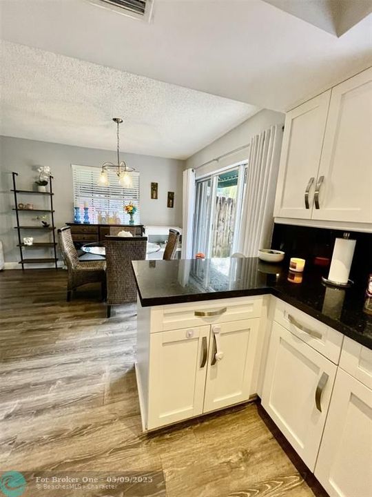 For Sale: $421,000 (3 beds, 2 baths, 1302 Square Feet)