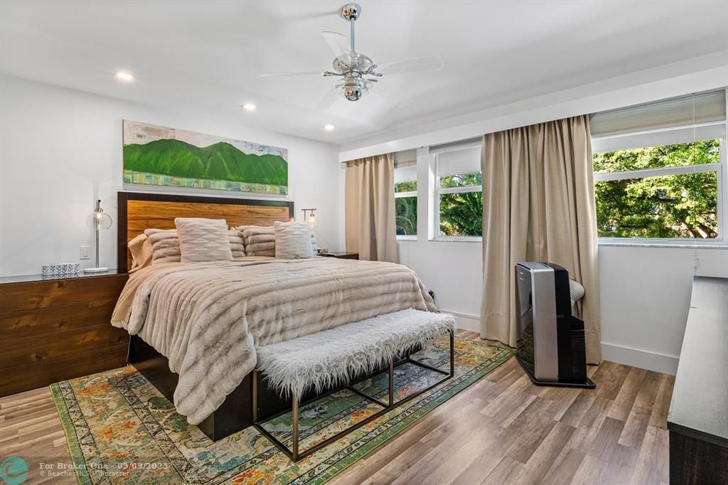 For Rent: $10,000 (3 beds, 3 baths, 1835 Square Feet)