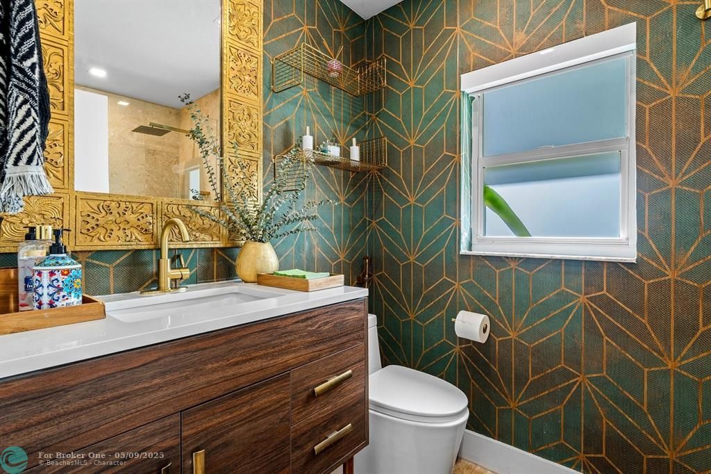 For Rent: $10,000 (3 beds, 3 baths, 1835 Square Feet)