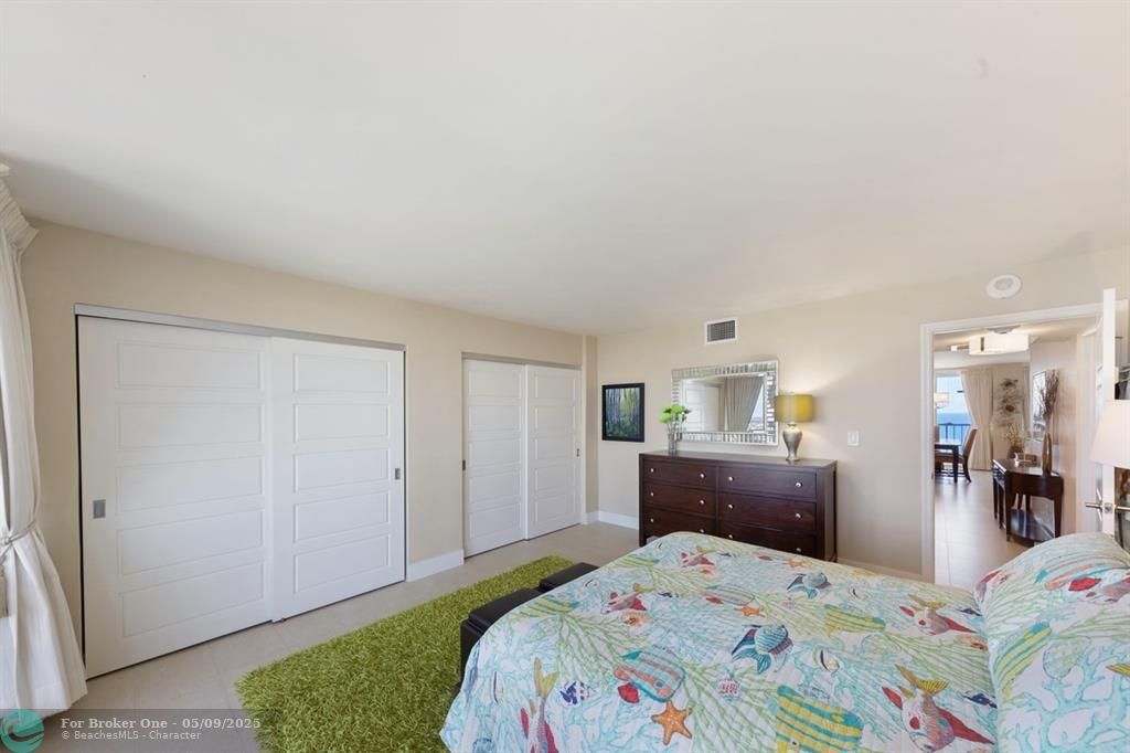 For Rent: $3,800 (2 beds, 2 baths, 1650 Square Feet)