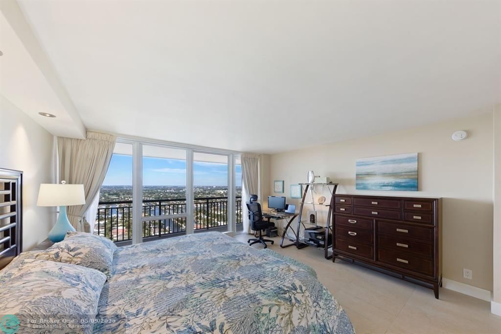 For Rent: $3,800 (2 beds, 2 baths, 1650 Square Feet)