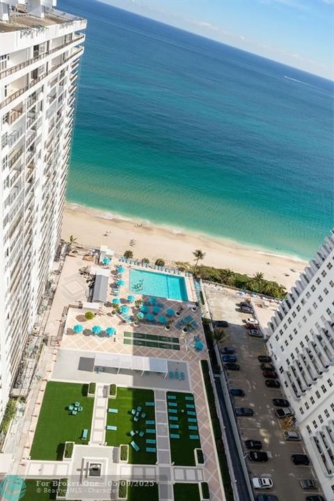 For Rent: $3,800 (2 beds, 2 baths, 1650 Square Feet)