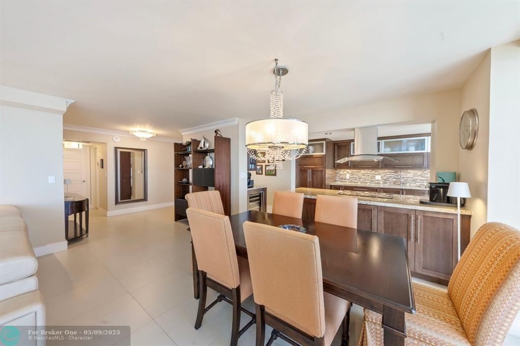 For Rent: $3,800 (2 beds, 2 baths, 1650 Square Feet)