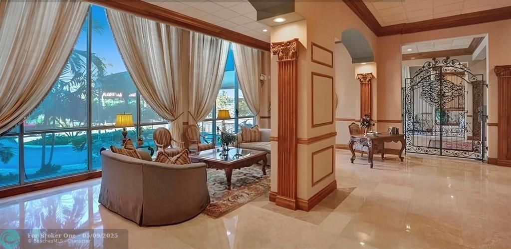 For Rent: $3,800 (2 beds, 2 baths, 1650 Square Feet)
