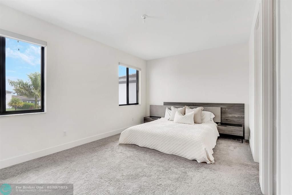 For Rent: $9,500 (6 beds, 7 baths, 4622 Square Feet)