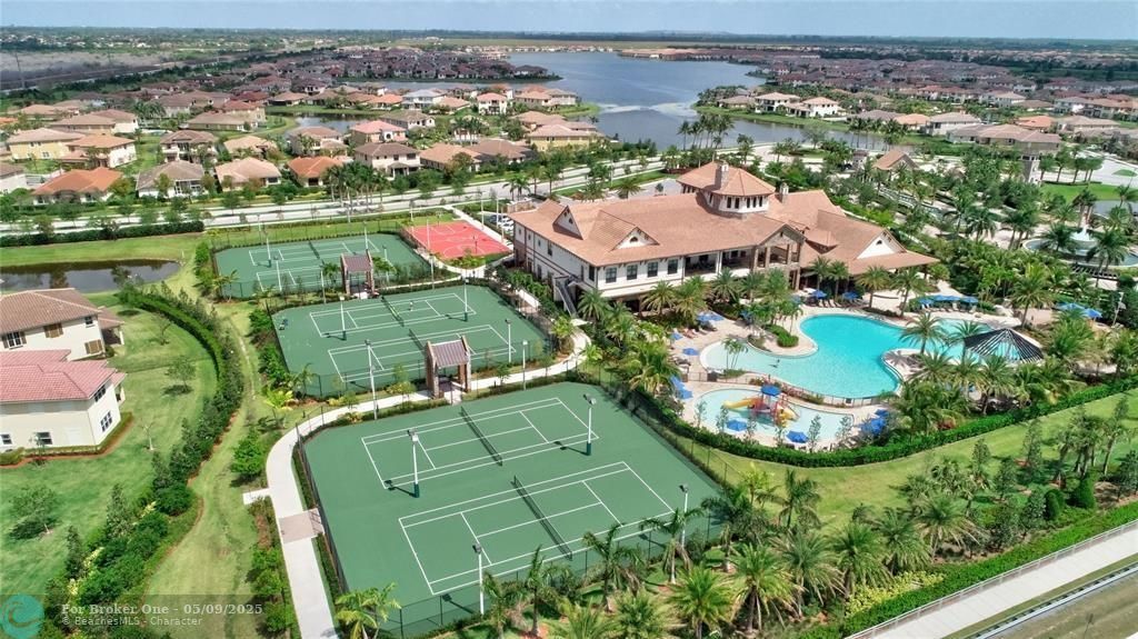For Rent: $9,500 (6 beds, 7 baths, 4622 Square Feet)