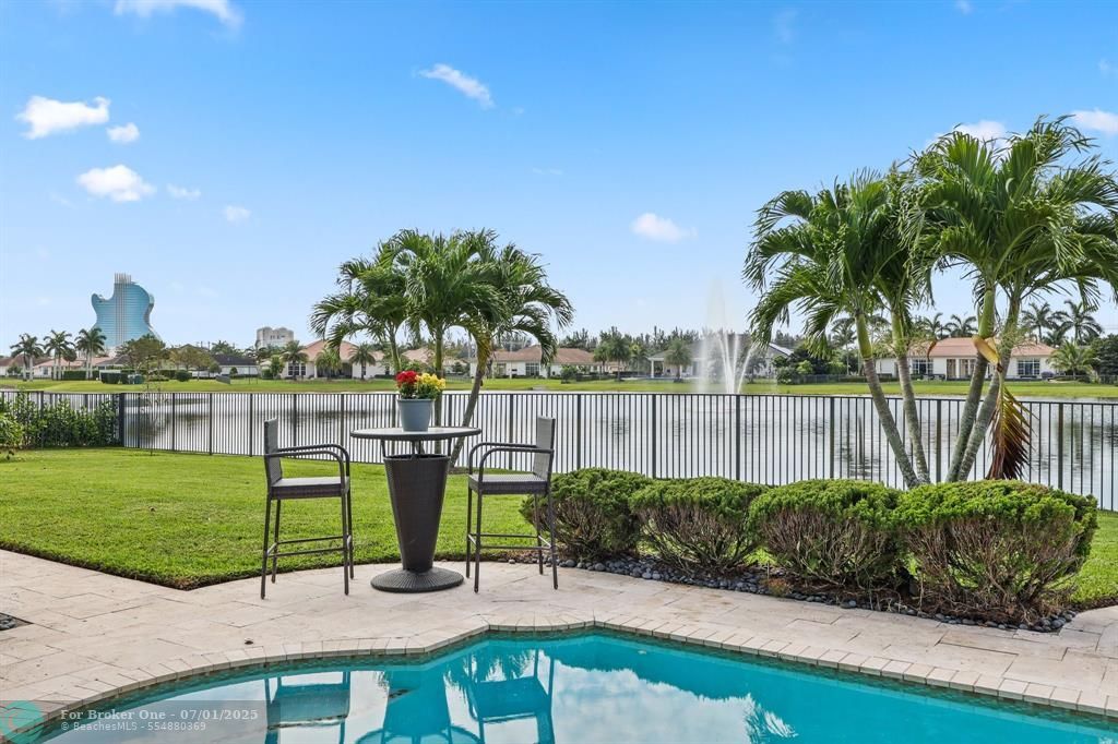 For Sale: $2,695,000 (4 beds, 4 baths, 5221 Square Feet)
