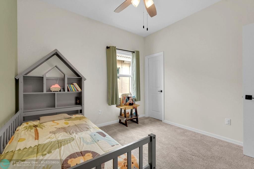 For Sale: $947,000 (3 beds, 2 baths, 2220 Square Feet)
