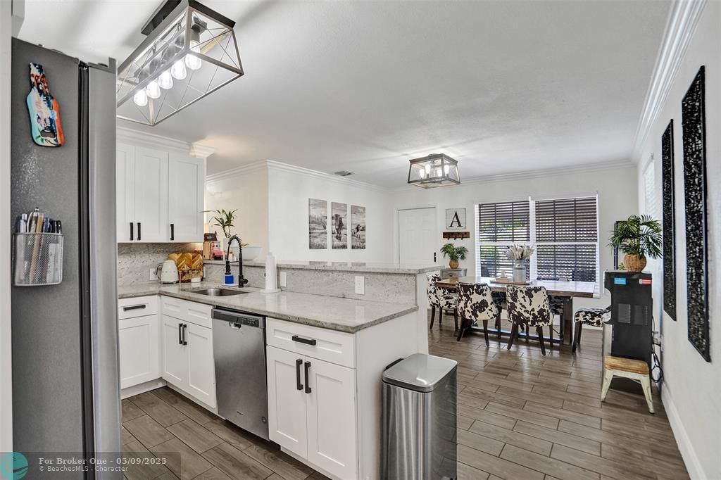 For Sale: $529,000 (3 beds, 2 baths, 1520 Square Feet)