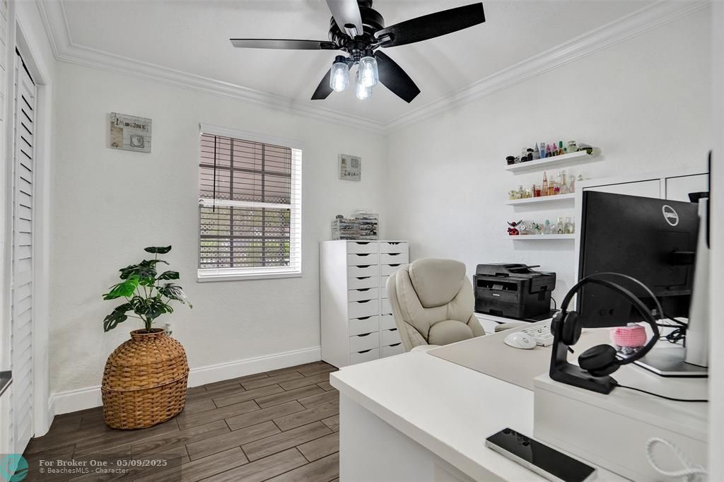 For Sale: $529,000 (3 beds, 2 baths, 1520 Square Feet)