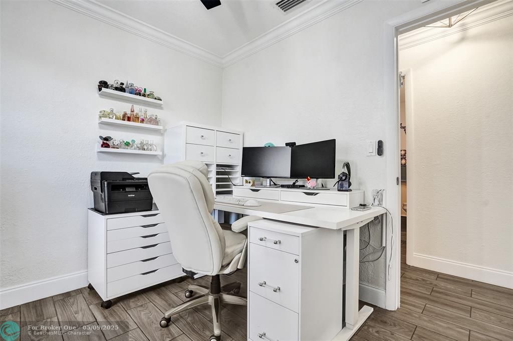 For Sale: $529,000 (3 beds, 2 baths, 1520 Square Feet)