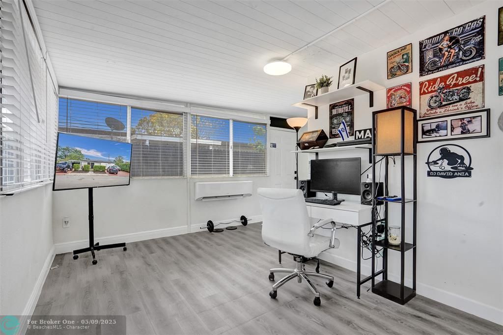 For Sale: $529,000 (3 beds, 2 baths, 1520 Square Feet)
