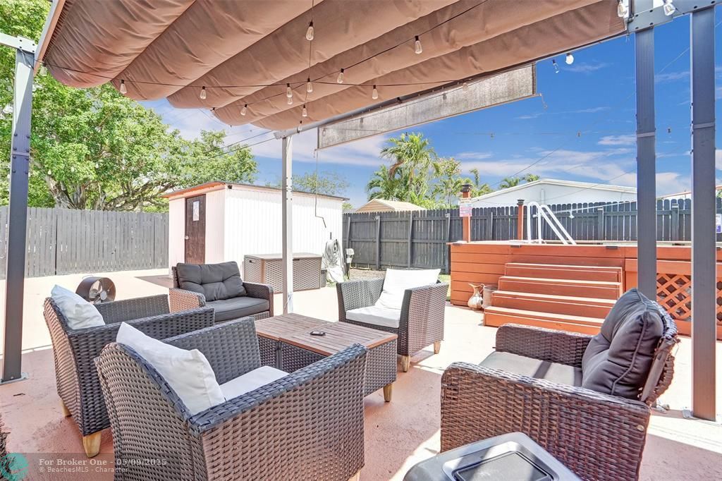 For Sale: $529,000 (3 beds, 2 baths, 1520 Square Feet)