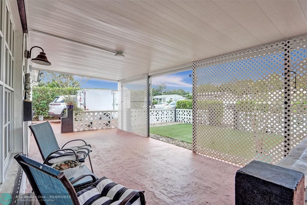 For Sale: $529,000 (3 beds, 2 baths, 1520 Square Feet)