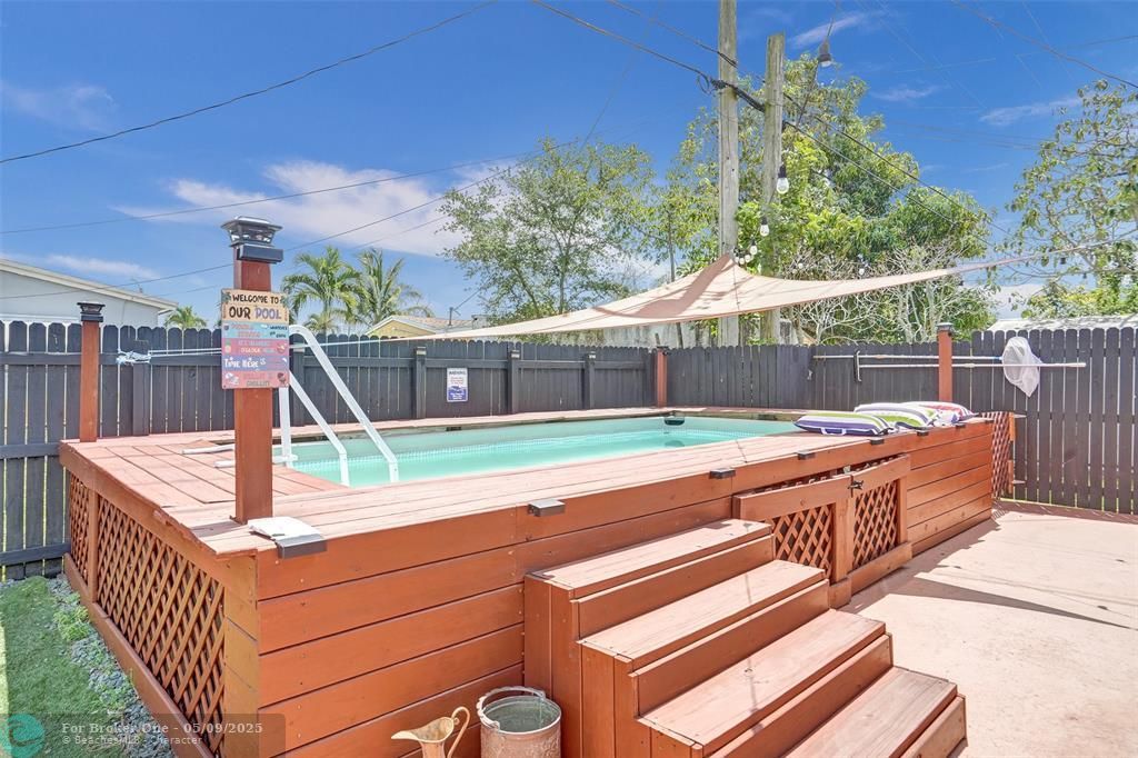 For Sale: $529,000 (3 beds, 2 baths, 1520 Square Feet)