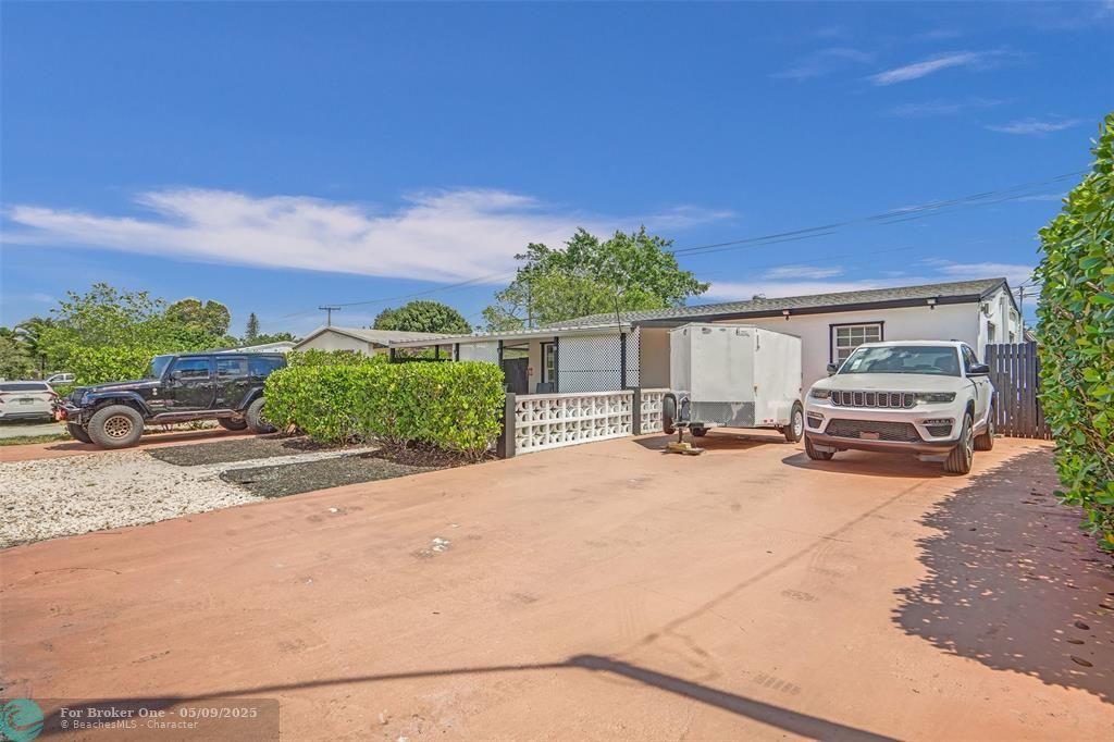 For Sale: $529,000 (3 beds, 2 baths, 1520 Square Feet)