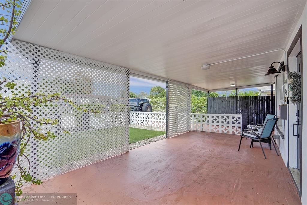 For Sale: $529,000 (3 beds, 2 baths, 1520 Square Feet)
