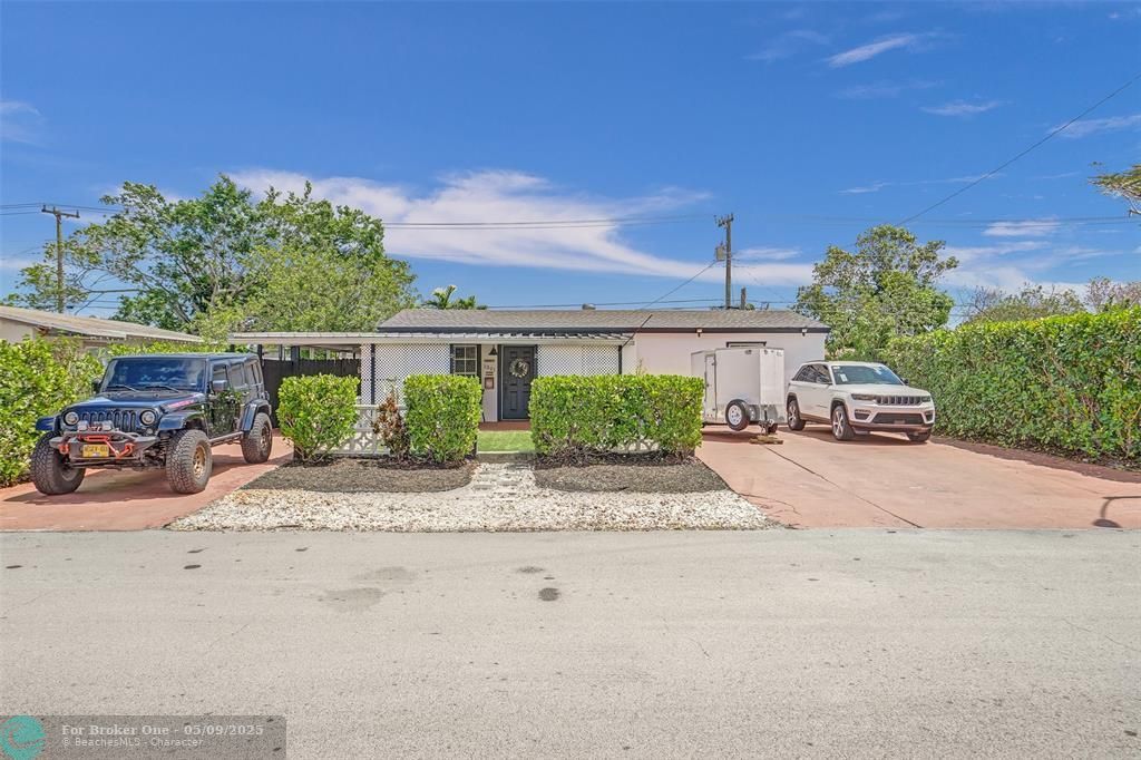 For Sale: $529,000 (3 beds, 2 baths, 1520 Square Feet)