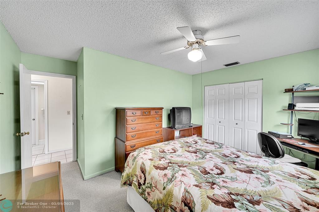 For Sale: $545,000 (3 beds, 2 baths, 1618 Square Feet)