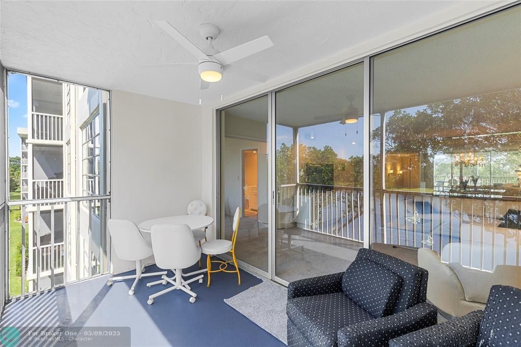 For Rent: $2,000 (2 beds, 2 baths, 1150 Square Feet)
