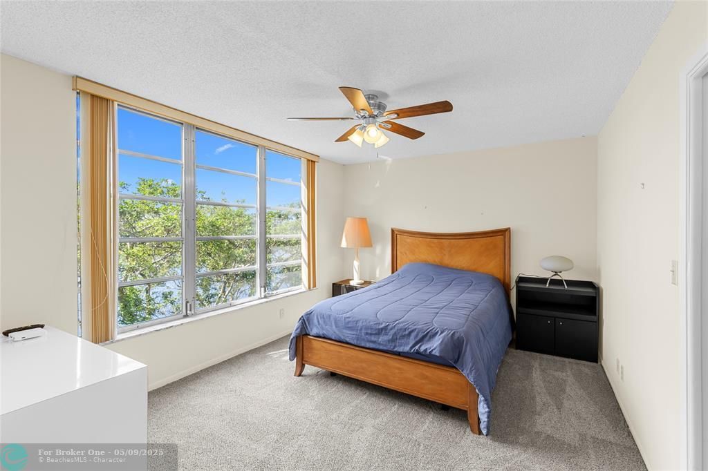 For Rent: $2,000 (2 beds, 2 baths, 1150 Square Feet)