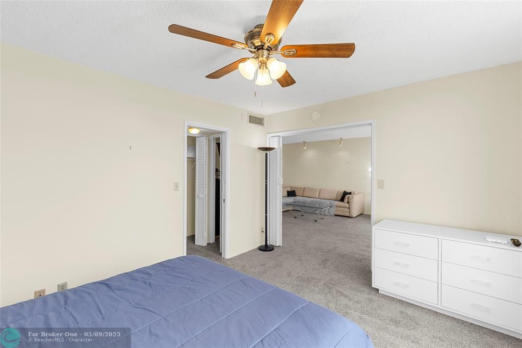 For Rent: $2,000 (2 beds, 2 baths, 1150 Square Feet)