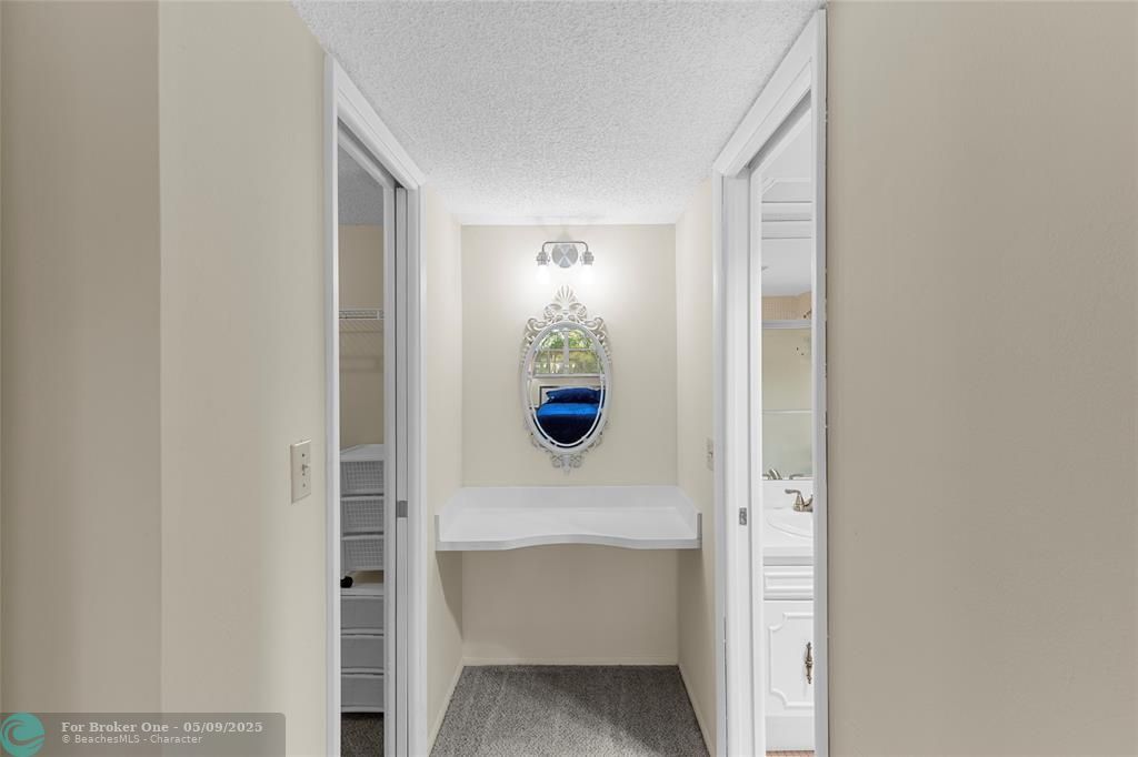 For Rent: $2,000 (2 beds, 2 baths, 1150 Square Feet)