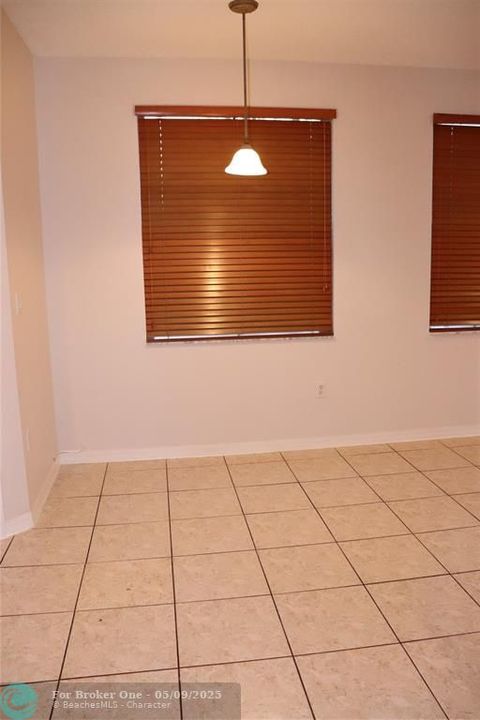 For Rent: $3,995 (4 beds, 2 baths, 2497 Square Feet)