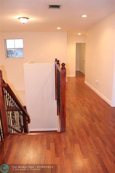 For Rent: $3,995 (4 beds, 2 baths, 2497 Square Feet)