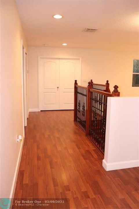 For Rent: $3,995 (4 beds, 2 baths, 2497 Square Feet)