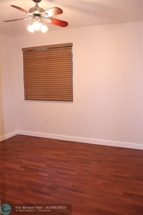 For Rent: $3,995 (4 beds, 2 baths, 2497 Square Feet)
