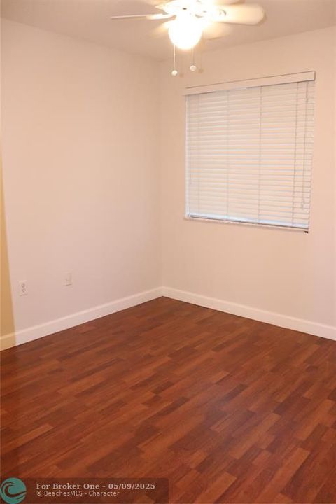 For Rent: $3,995 (4 beds, 2 baths, 2497 Square Feet)