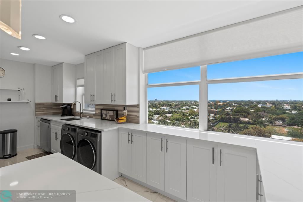 For Sale: $774,777 (2 beds, 2 baths, 1540 Square Feet)