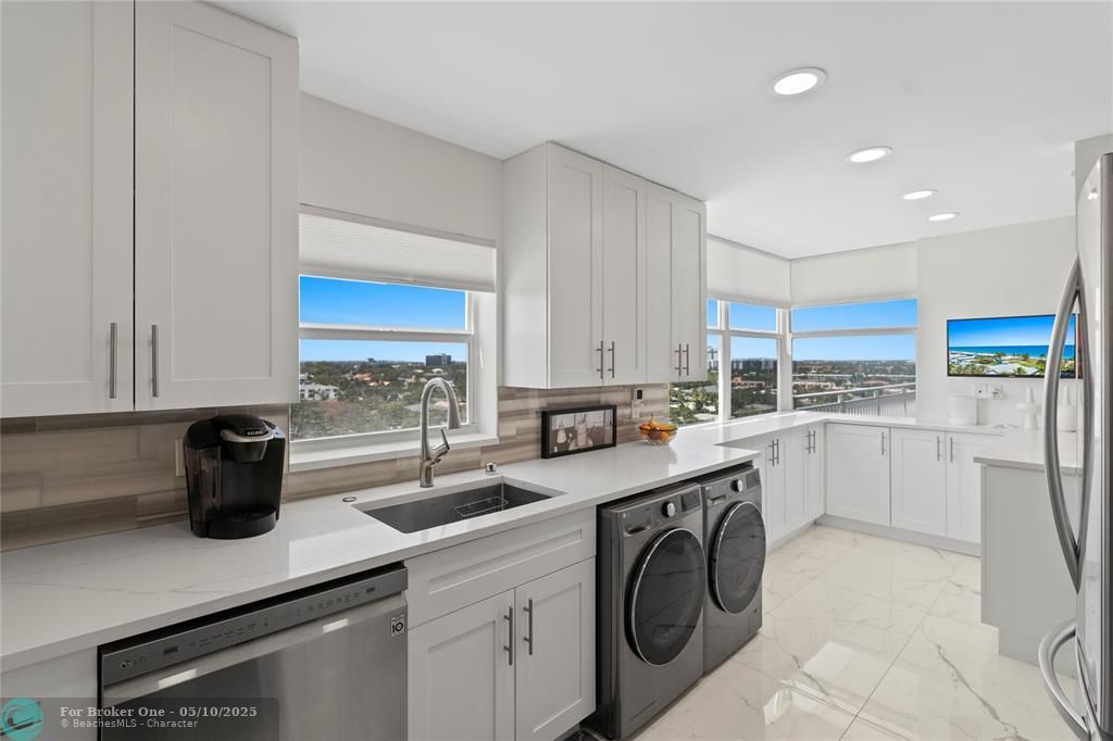 For Sale: $774,777 (2 beds, 2 baths, 1540 Square Feet)