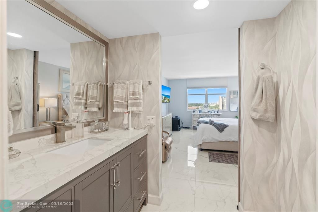 For Sale: $774,777 (2 beds, 2 baths, 1540 Square Feet)