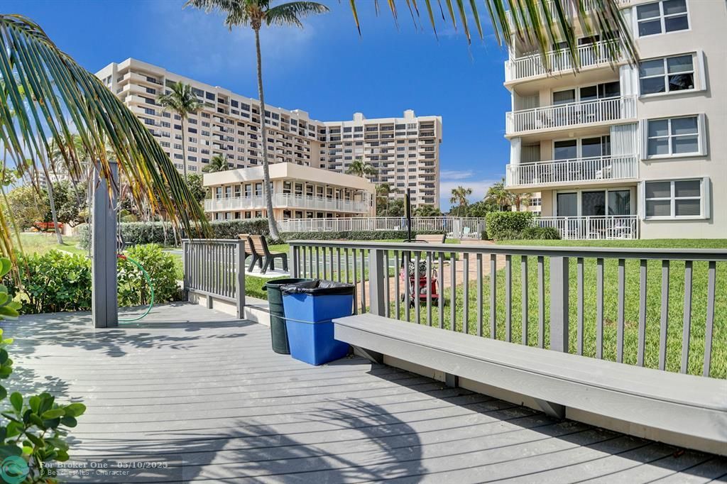 For Sale: $774,777 (2 beds, 2 baths, 1540 Square Feet)