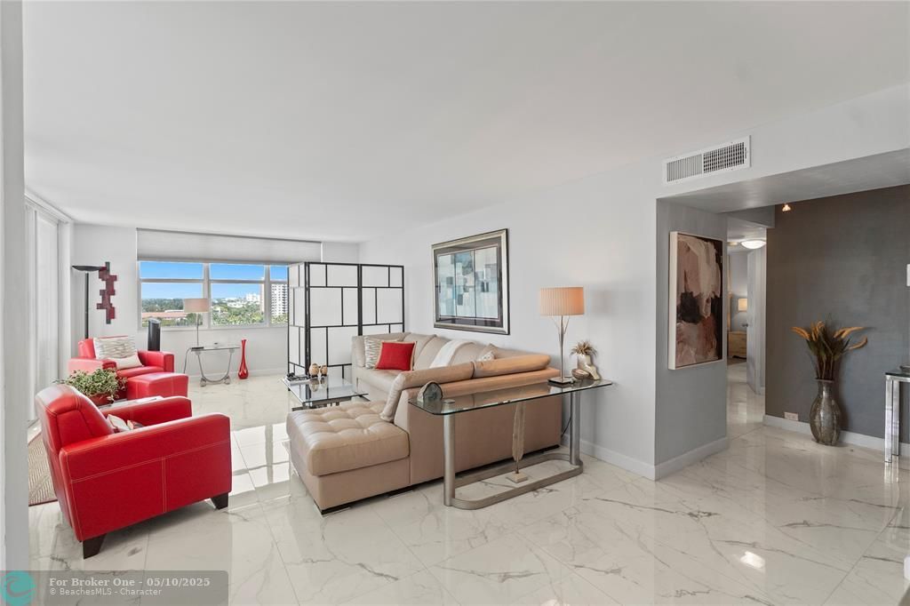 For Sale: $774,777 (2 beds, 2 baths, 1540 Square Feet)