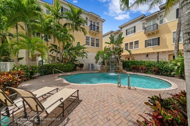For Rent: $6,500 (3 beds, 4 baths, 2032 Square Feet)