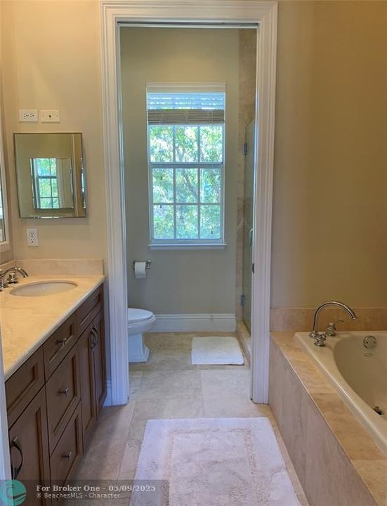 For Rent: $6,500 (3 beds, 4 baths, 2032 Square Feet)