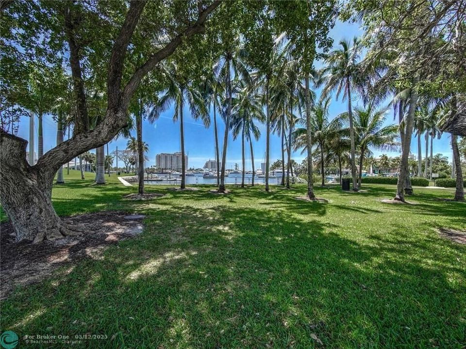 For Sale: $455,000 (3 beds, 2 baths, 1706 Square Feet)