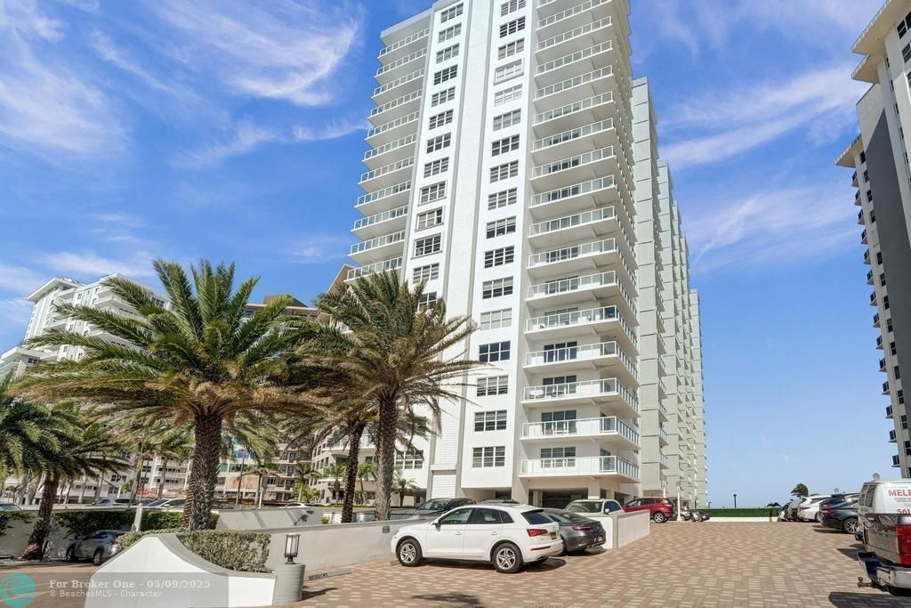 For Sale: $699,999 (2 beds, 2 baths, 1787 Square Feet)