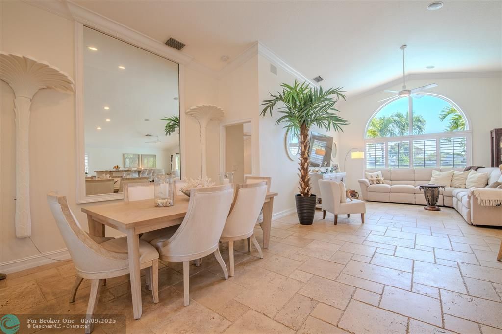 For Sale: $688,000 (3 beds, 2 baths, 1790 Square Feet)