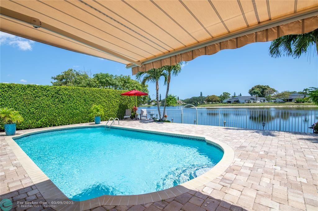 For Sale: $688,000 (3 beds, 2 baths, 1790 Square Feet)