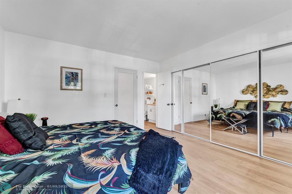 For Rent: $2,500 (1 beds, 1 baths, 585 Square Feet)
