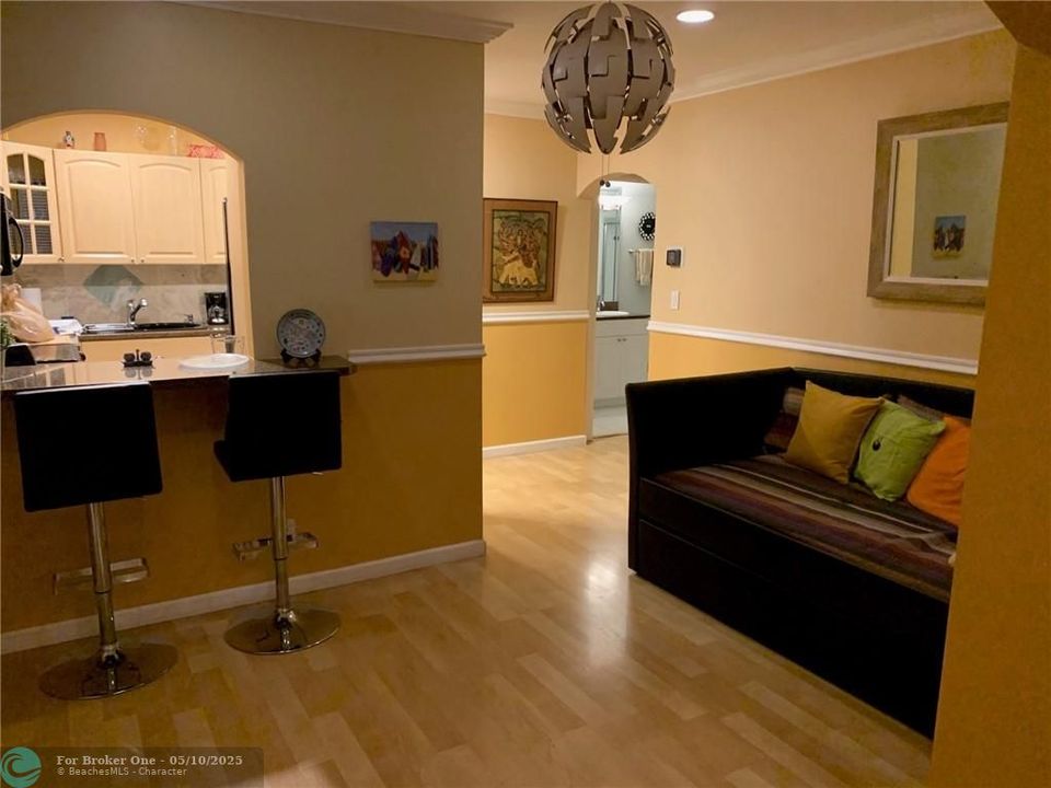 For Rent: $950,000 (0 beds, 0 baths, 1800 Square Feet)