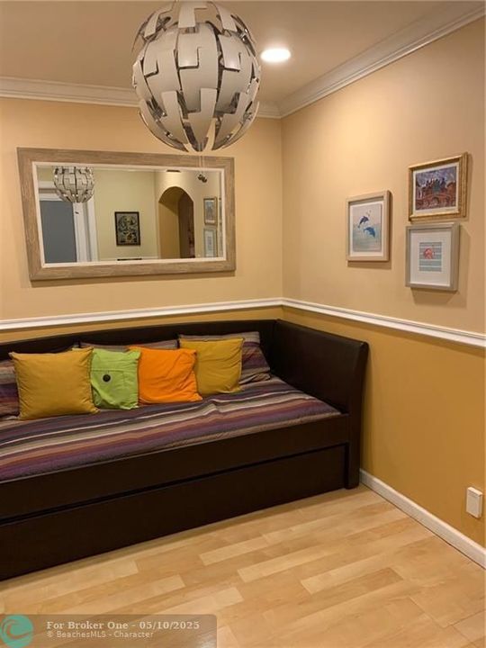 For Rent: $950,000 (0 beds, 0 baths, 1800 Square Feet)