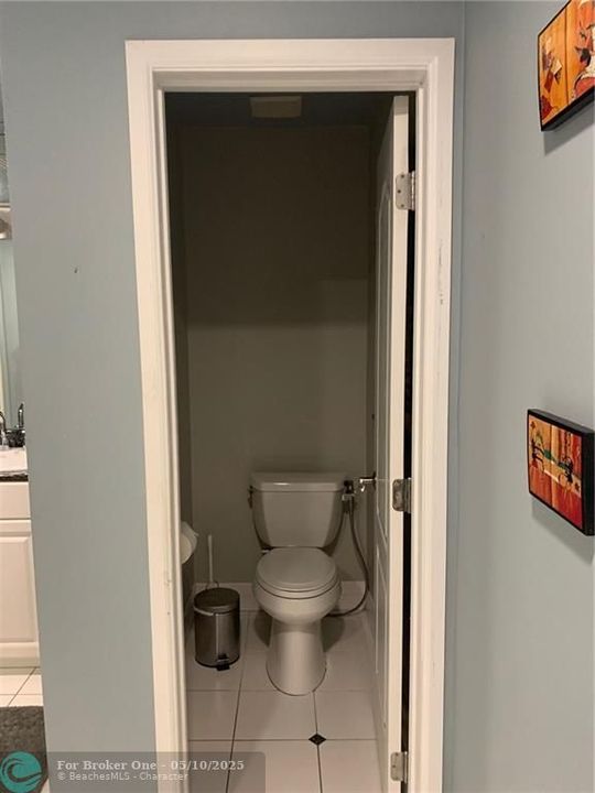 For Rent: $950,000 (0 beds, 0 baths, 1800 Square Feet)