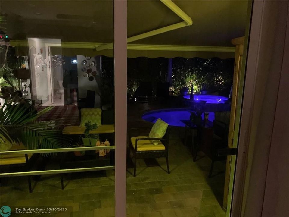 For Rent: $950,000 (0 beds, 0 baths, 1800 Square Feet)