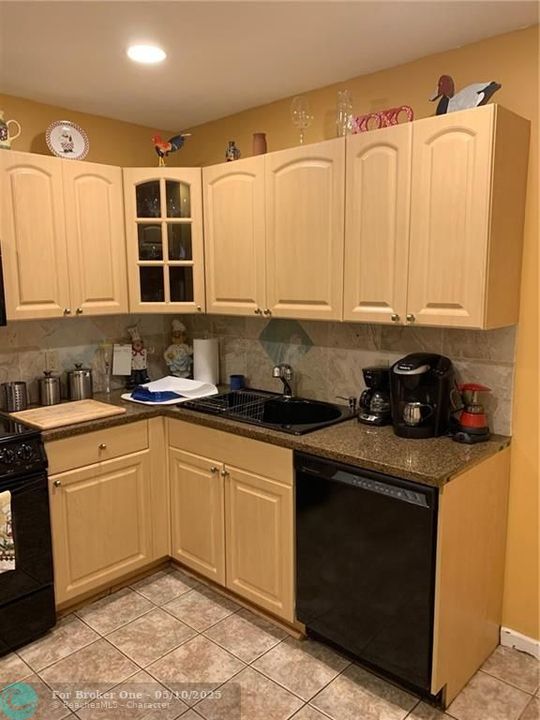 For Rent: $950,000 (0 beds, 0 baths, 1800 Square Feet)