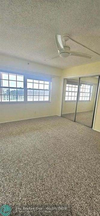 For Rent: $2,200 (2 beds, 2 baths, 1216 Square Feet)